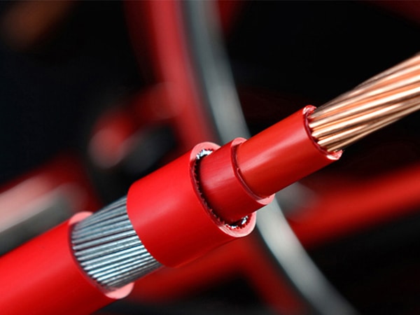 Конструктивные особенности не распространяющих горение и огнестойких кабелей